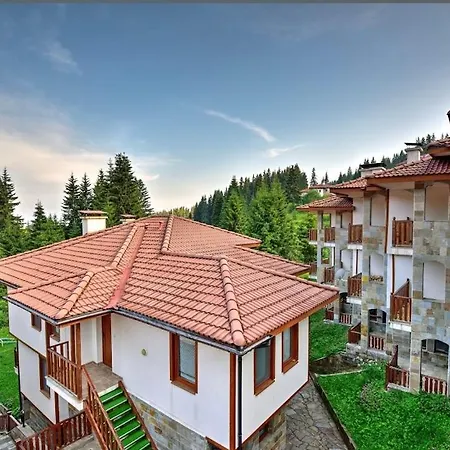 Raikov Aparthotel 3*