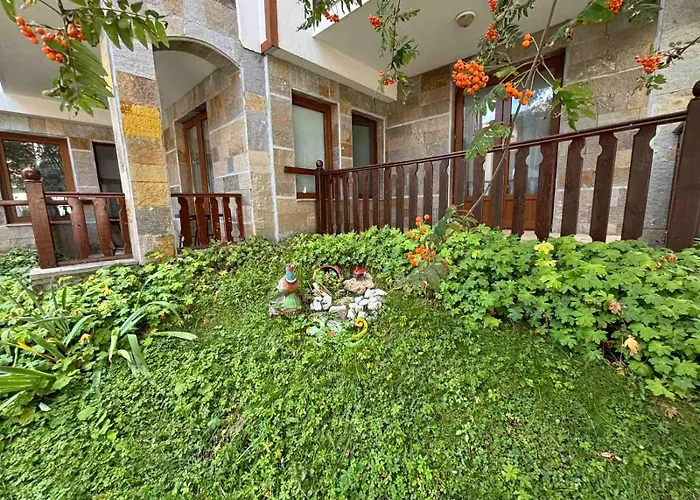 Aparthotel Raikov 3*