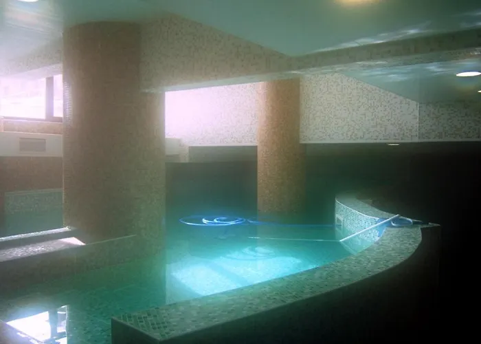 Raikov Aparthotel 3*