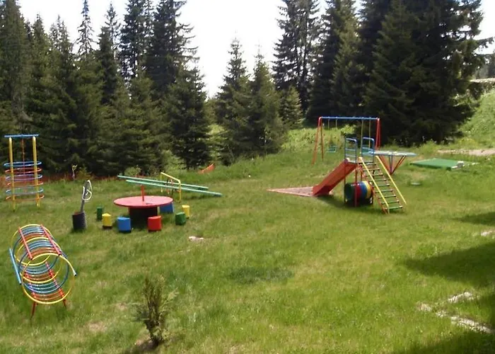 Aparthotel Raikov 3*